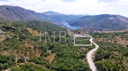 Building plot approx. 4,000 m2 | Economic zone | Dubrovnik area, Pobrezje